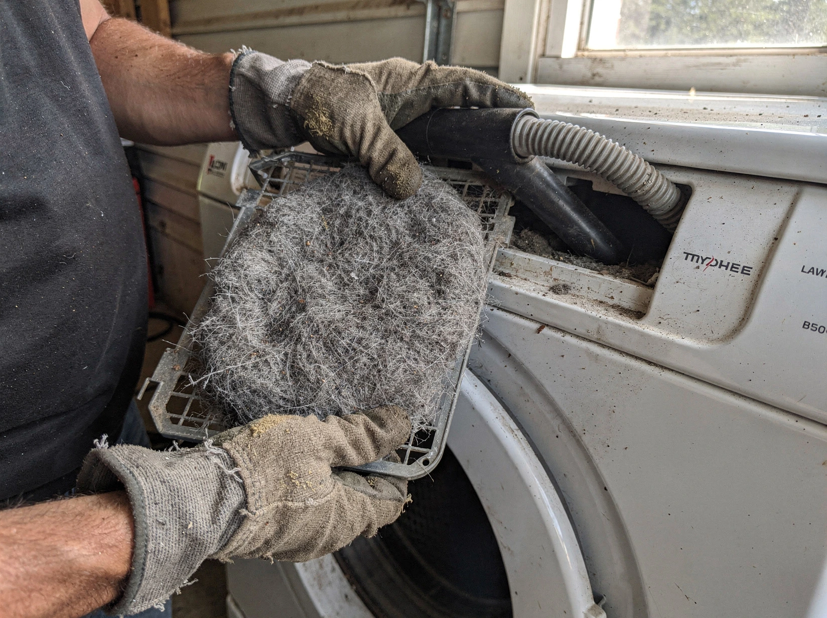 Cleaning Dryer Lint Trap service in Wyndham, VA